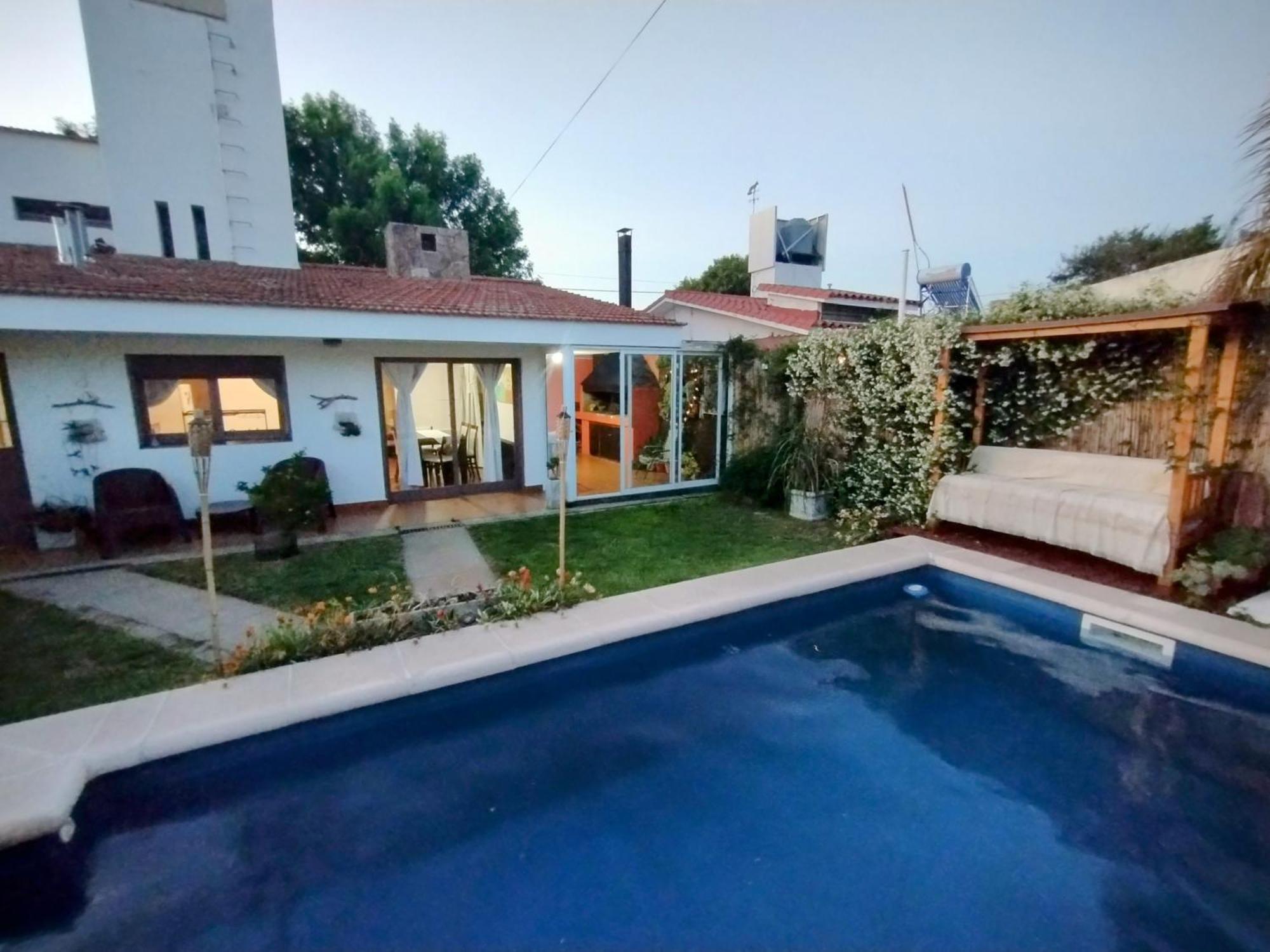 Hermosa Casa Carlos Paz Holiday home *